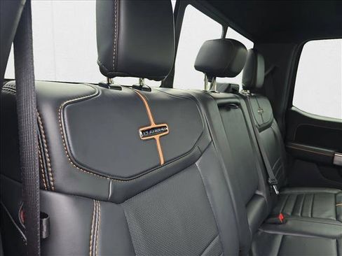 Used 2024 Ford F250 Platinum image 22