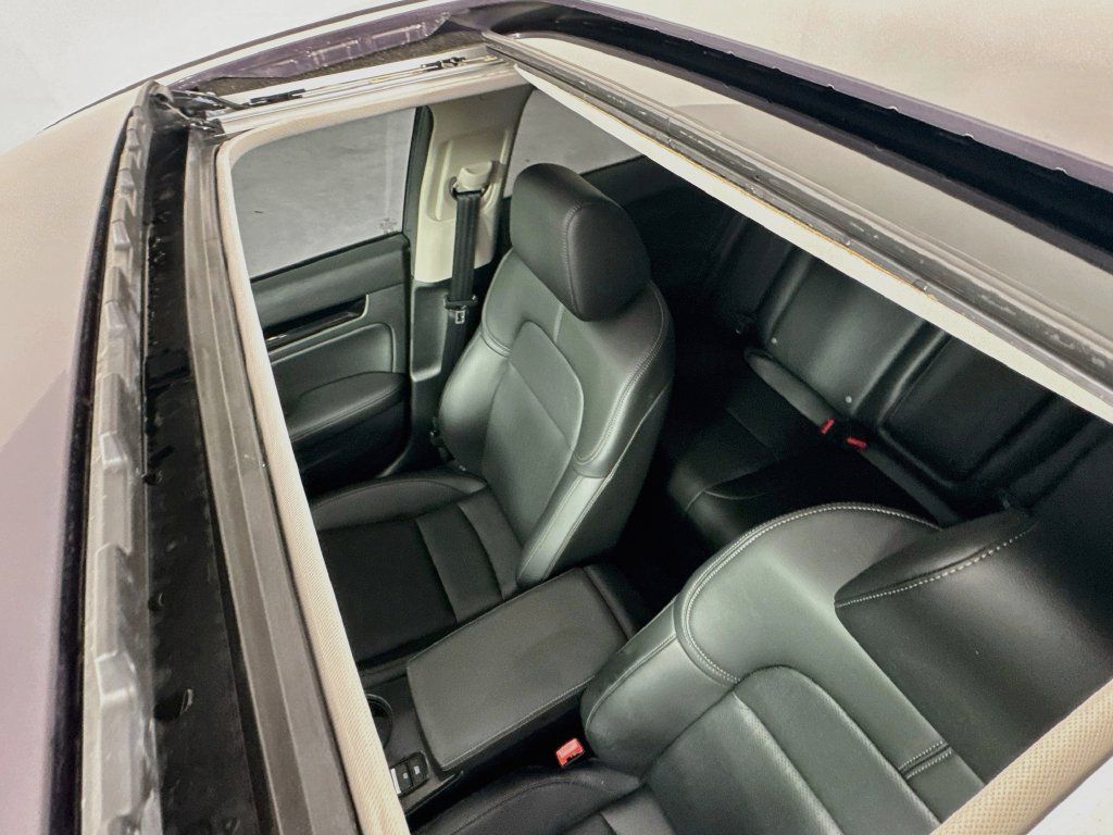 Used 2024 Honda Civic EX-L image 28