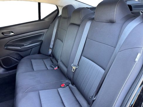 Used 2019 Nissan Altima 2.5 SV FWD image 5