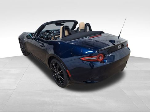 New 2026 MAZDA MX-5 Miata Grand Touring w/ Weather Package RWD image 11