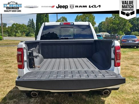 Used 2022 RAM 1500 Limited w/ Body-Colour Bumper Group AWD/4WD image 7