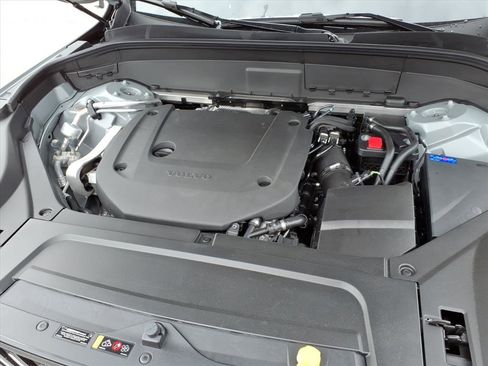New 2026 Volvo XC90 B6 Ultra w/ Protection Package AWD/4WD image 9
