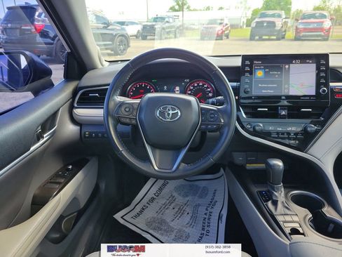 Used 2021 Toyota Camry XSE w/ Navigation Package FWD image 9