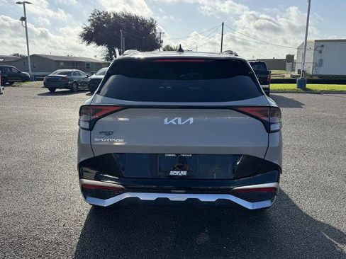 Used 2023 Kia Sportage SX FWD image 4
