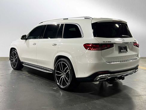 New 2025 Mercedes-Benz GLS 580 4MATIC image 5