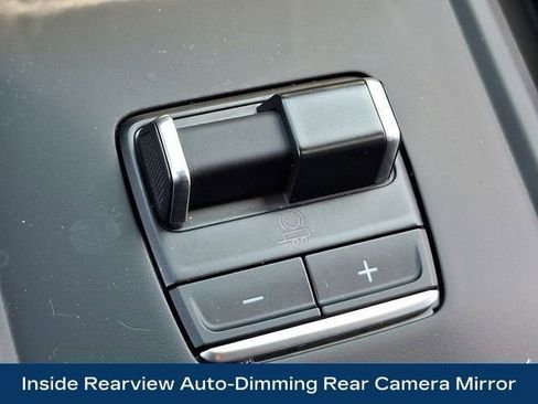 Used 2024 GMC Sierra 2500 AT4X image 42