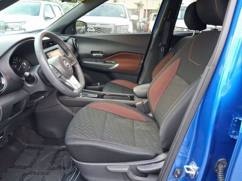 Certified 2023 Nissan Kicks SR FWD image 14