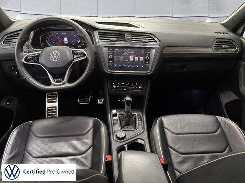 Used 2022 Volkswagen Tiguan SEL R-Line image 2