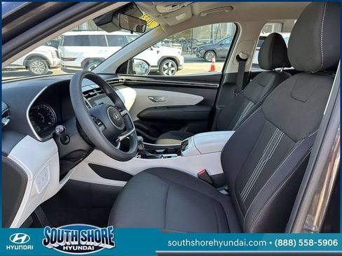 Certified 2023 Hyundai Tucson SEL AWD/4WD image 16