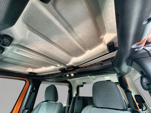 Certified 2025 Jeep Wrangler Sport AWD/4WD image 27