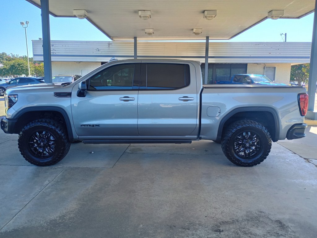 Certified 2024 GMC Sierra 1500 AT4X AWD/4WD image 2