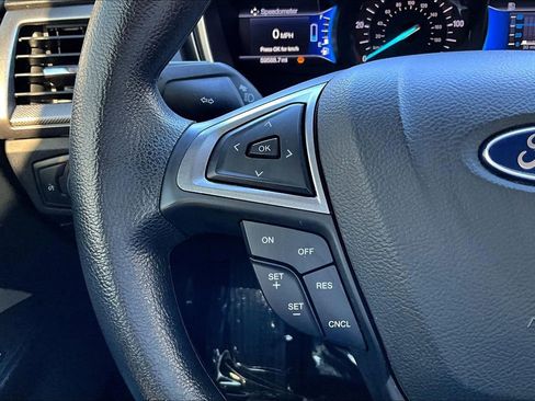 Used 2018 Ford Fusion S image 20