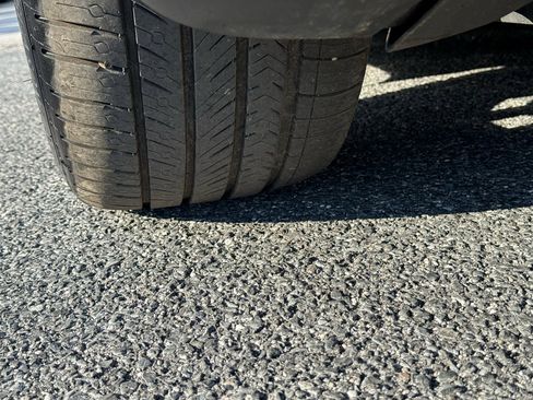 Used 2020 Tesla Model X Long Range image 43