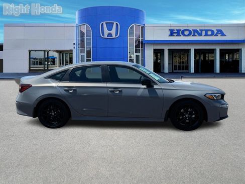 Used 2026 Honda Civic Sport image 9