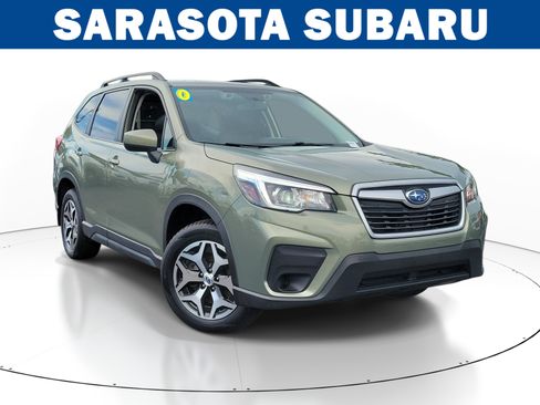Used 2020 Subaru Forester Premium AWD/4WD image 1
