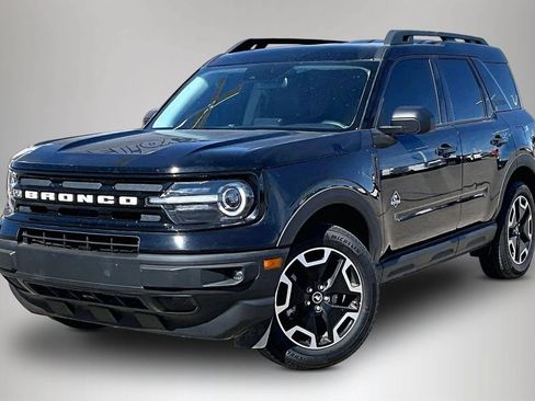Used 2024 Ford Bronco Sport Outer Banks AWD/4WD image 3