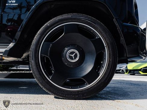 Used 2025 Mercedes-Benz G 63 AMG 4MATIC image 38