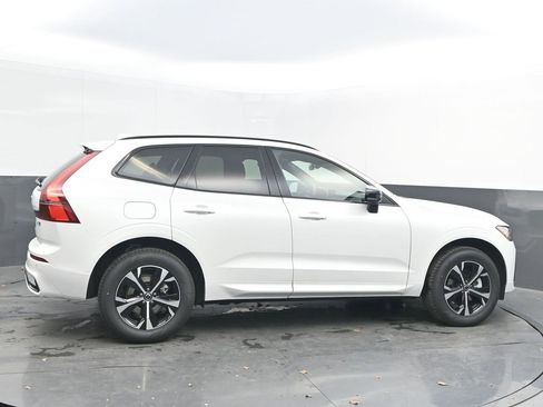New 2026 Volvo XC60 B5 Core image 8