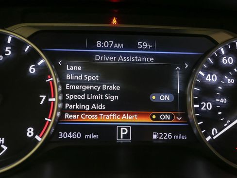 Used 2020 Nissan Sentra SV FWD image 41