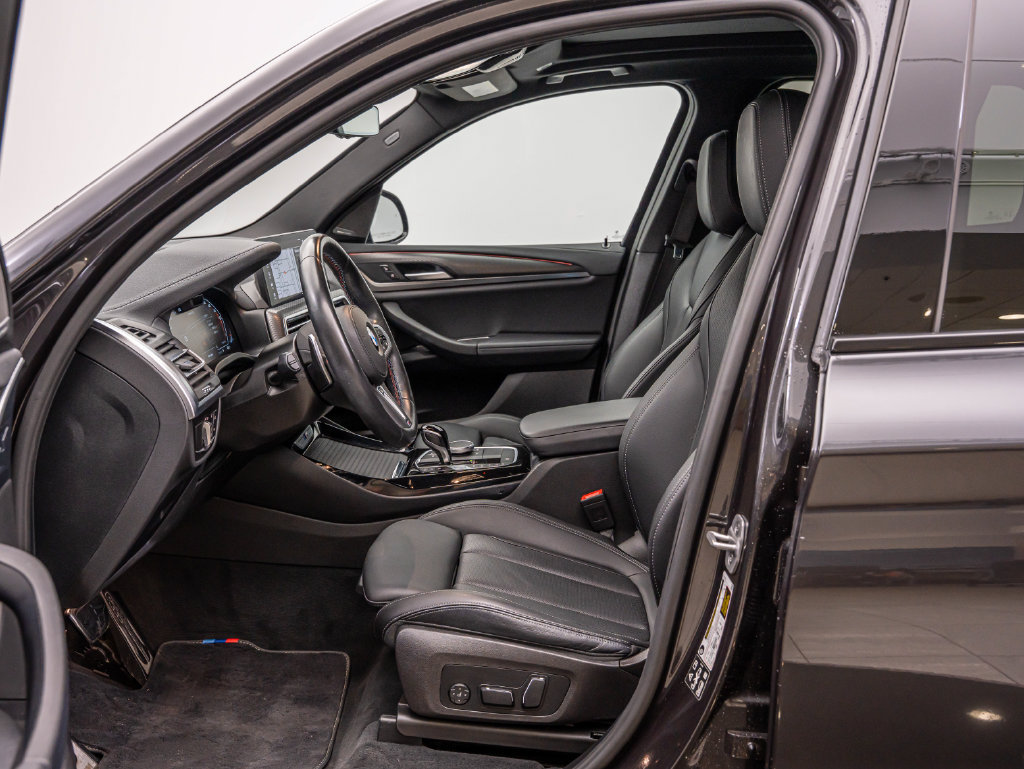 Used 2024 BMW X3 M40i AWD/4WD image 23