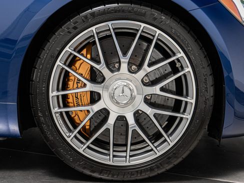 Used 2016 Mercedes-Benz AMG GT S image 32