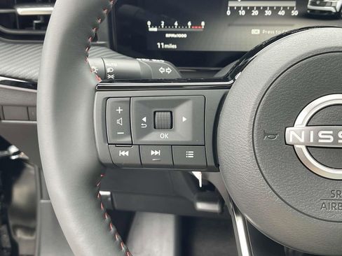 New 2025 Nissan Kicks SR w/ SR Premium Package image 18