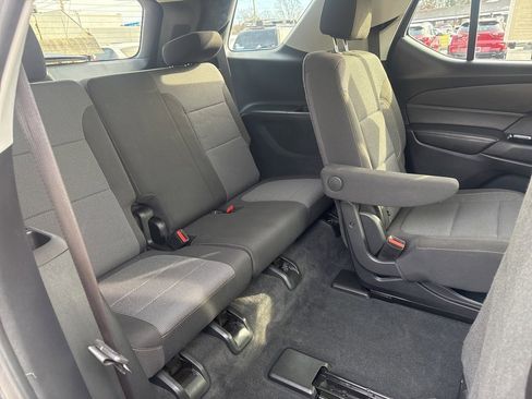 Certified 2020 Chevrolet Traverse LT image 15