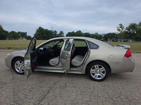 Used 2012 Chevrolet Impala LT FWD image 13