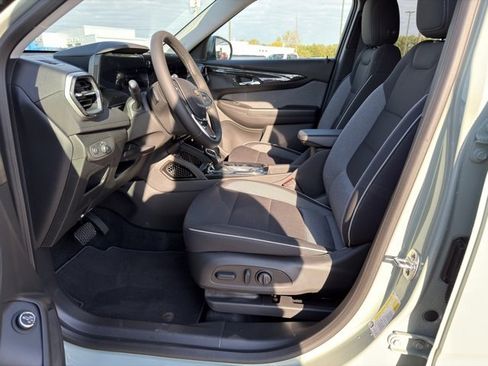 New 2026 Chevrolet TrailBlazer LT w/ Convenience Package image 12