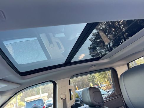 Used 2024 Toyota Tundra Limited image 22