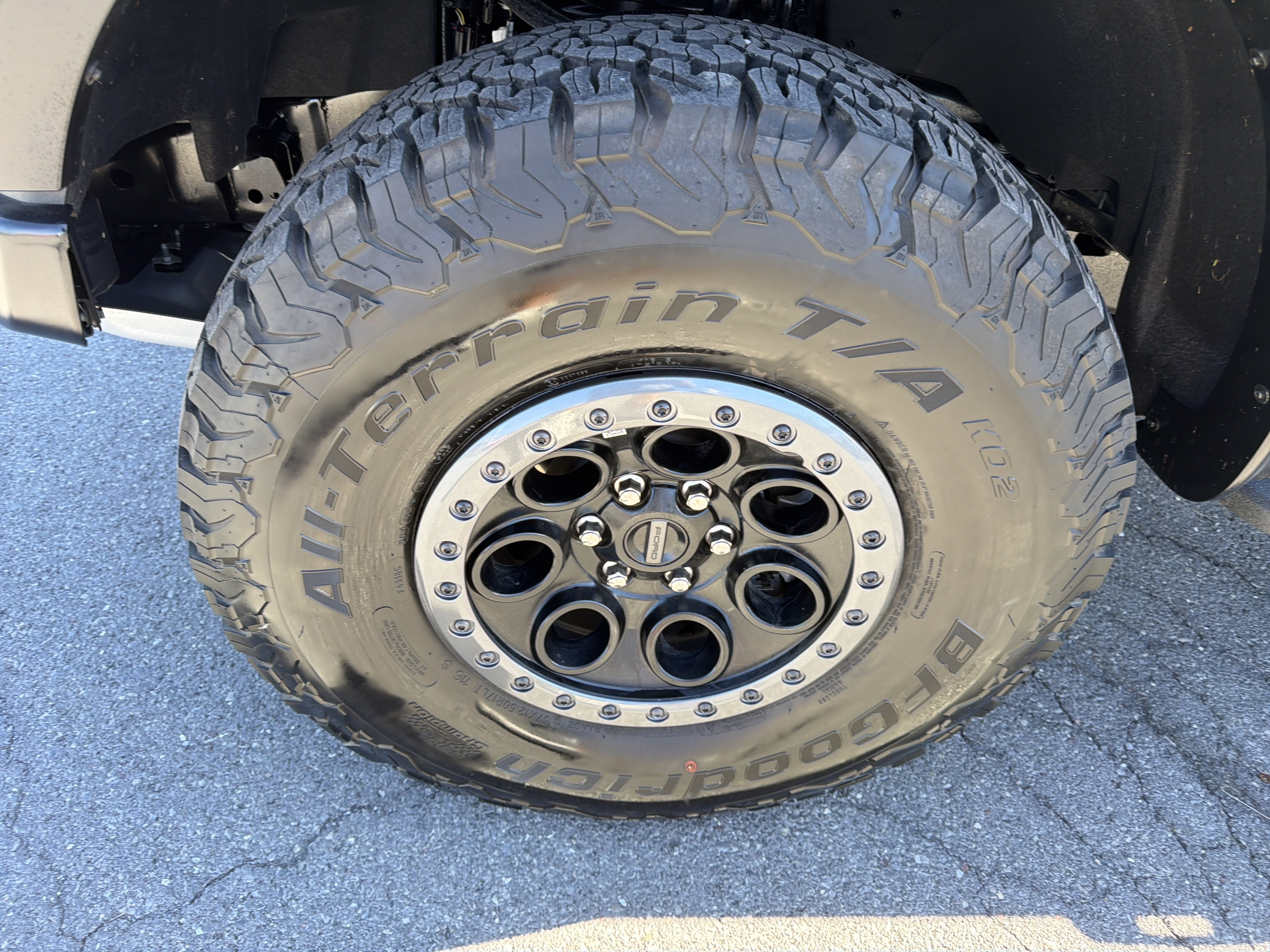 Used 2025 Ford F150 Raptor AWD/4WD image 11
