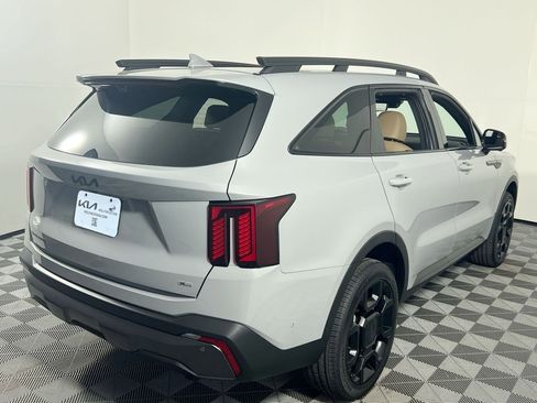 New 2025 Kia Sorento SX Prestige w/ Sage Leather Package image 6