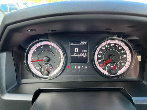 Used 2024 RAM 1500 Classic SLT AWD/4WD image 19