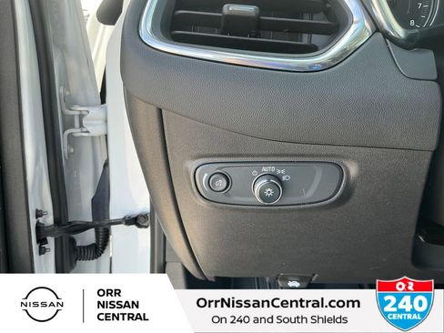 Used 2022 Chevrolet Equinox LS w/ LS Convenience Package image 7