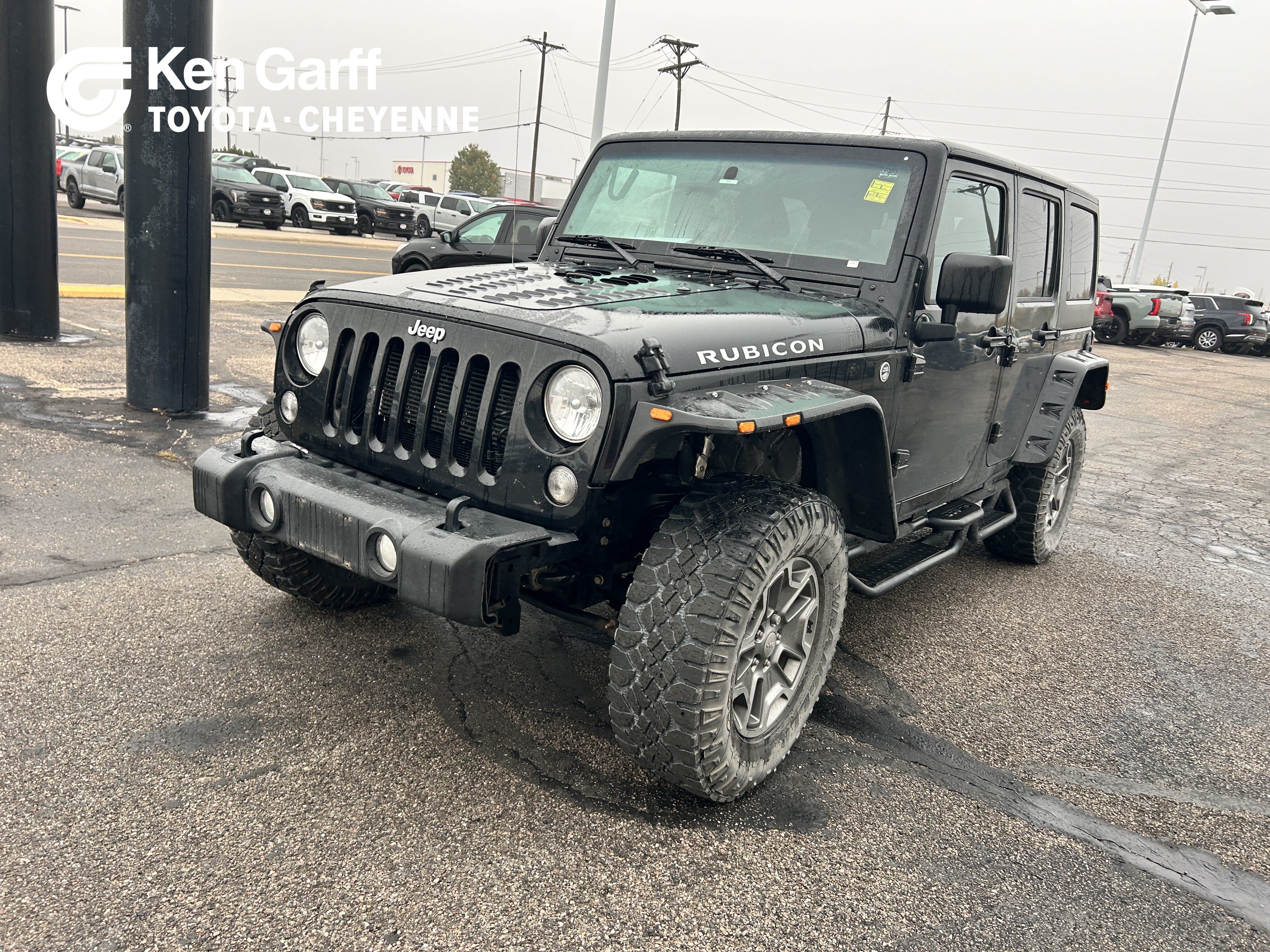 Used 2015 Jeep Wrangler Unlimited Rubicon w/ Connectivity Group AWD/4WD image 1
