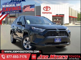 Used 2025 Toyota RAV4 XLE FWD video 1