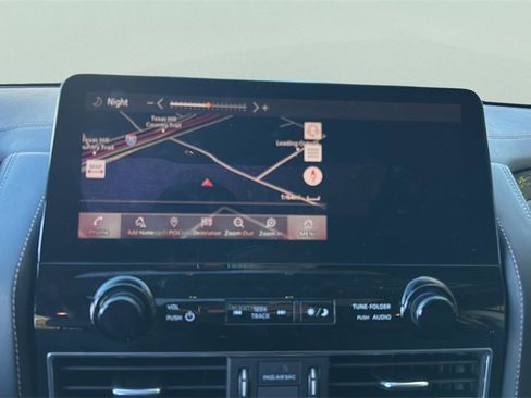 Used 2024 Nissan Armada Platinum w/ Captain's Chairs Package image 25