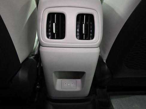 New 2026 Hyundai Tucson Limited image 15