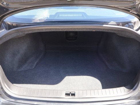 Used 2017 INFINITI Q50 3.0t Premium RWD image 16