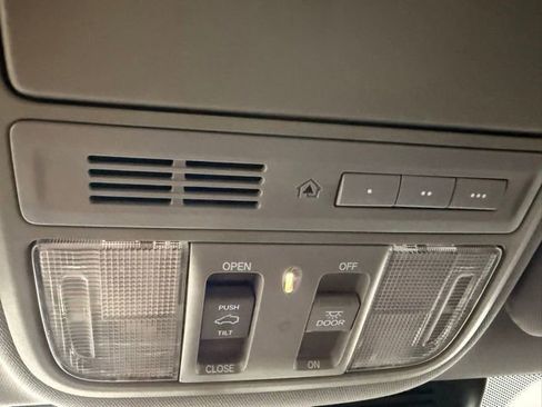 Used 2018 Honda CR-V EX-L image 28