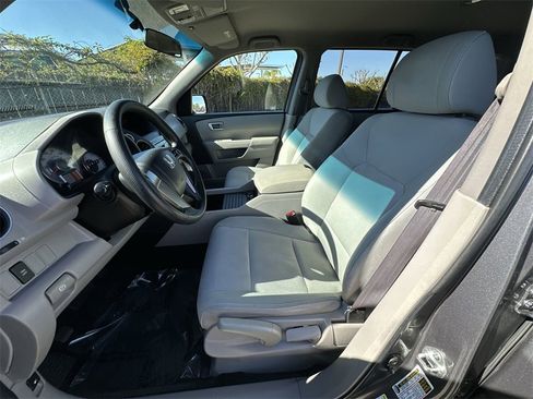 Used 2011 Honda Pilot LX image 19