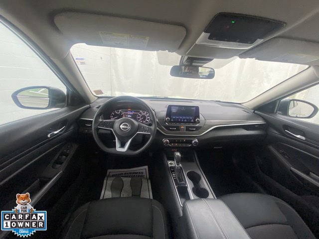 Used 2025 Nissan Altima 2.5 SV FWD image 24