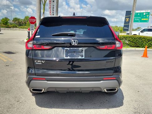 Used 2025 Honda CR-V Sport image 6