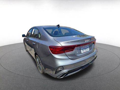 Used 2023 Kia Forte LXS FWD image 6