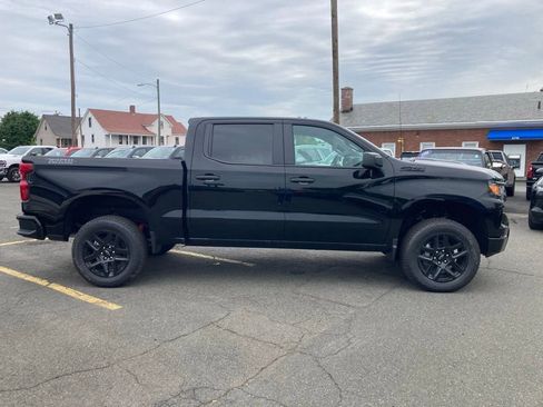 New 2026 Chevrolet Silverado 1500 Custom Trail Boss w/ Midnight Edition AWD/4WD image 8