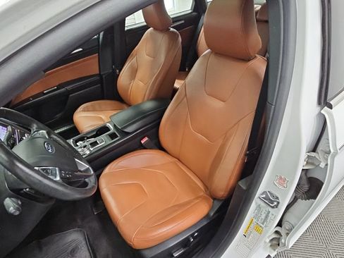 Used 2019 Ford Fusion Titanium AWD/4WD image 26
