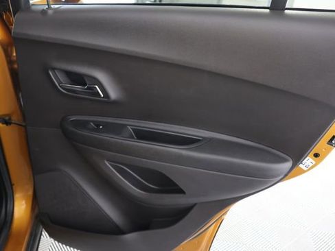 Used 2017 Chevrolet Trax Premier AWD/4WD image 26