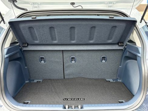 New 2026 Hyundai Venue SEL FWD image 34
