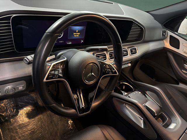 Used 2024 Mercedes-Benz GLE 450e 4MATIC image 18