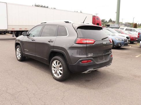 Used 2015 Jeep Cherokee Limited AWD/4WD image 7